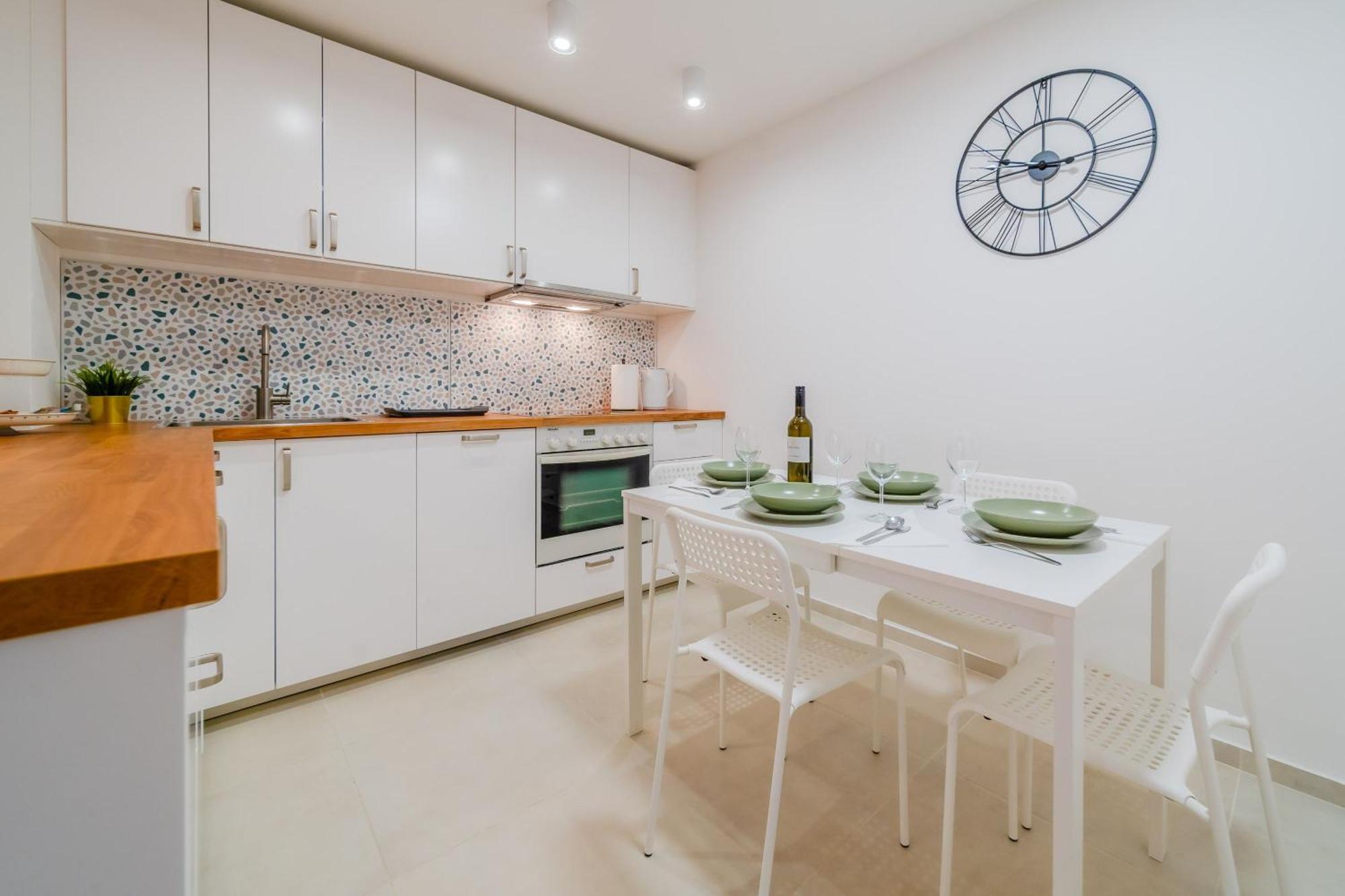 Peaceful Nest In City Center - Happy Rentals Загреб Екстериор снимка