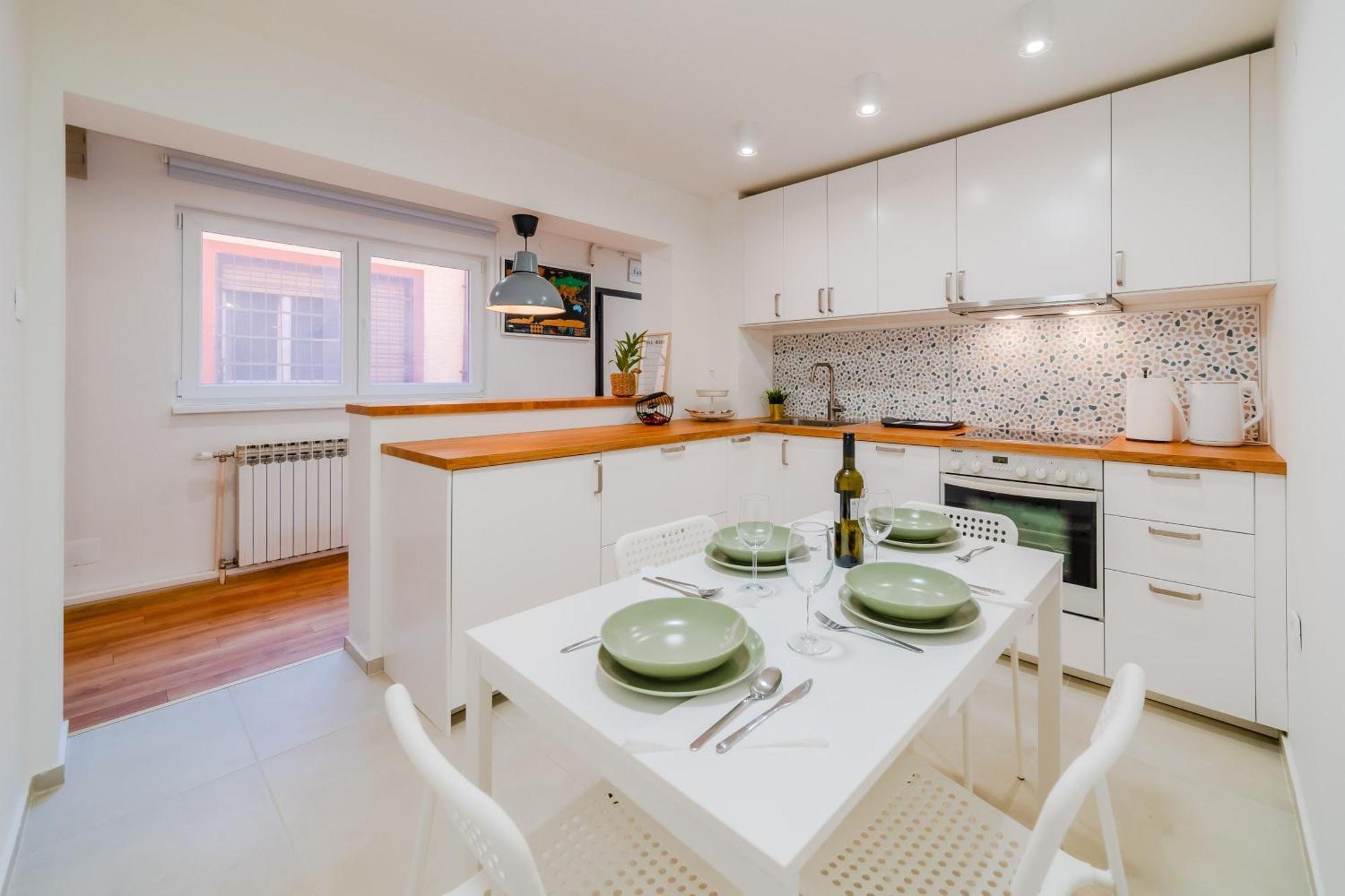 Peaceful Nest In City Center - Happy Rentals Загреб Екстериор снимка